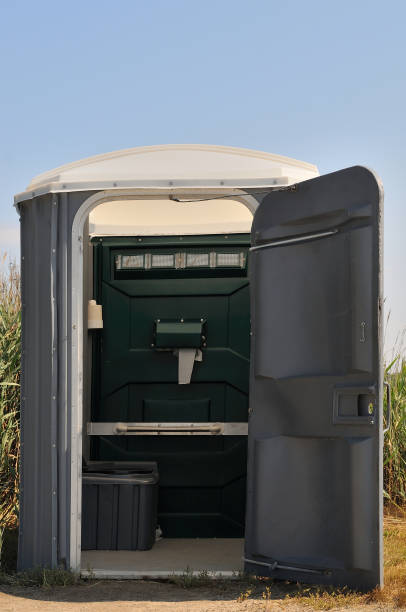 Porta potty delivery and setup in George Mason, VA